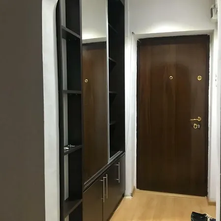 Modern Betty Studio *